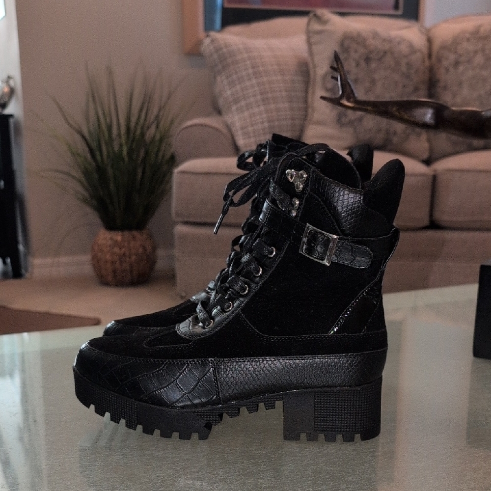 Black Women's Chunky Lace-Up Ankle Boots US 9 UK 7 - Picture 5 of 11